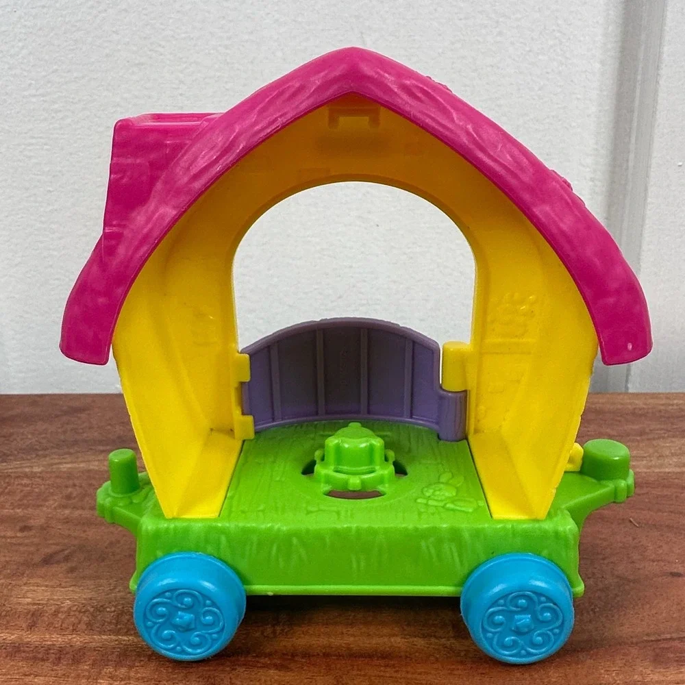 Fisher Price Little‎ People Toy Wagon Carriage Playset Kids Toddler Toy